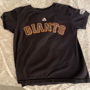 Size 5T boys SF Giants t shirt
